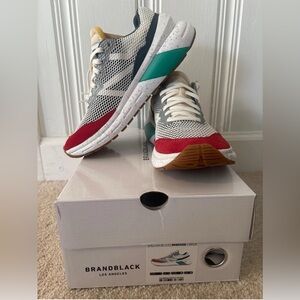 BRANDBLACK Specter 2.0 running shoe